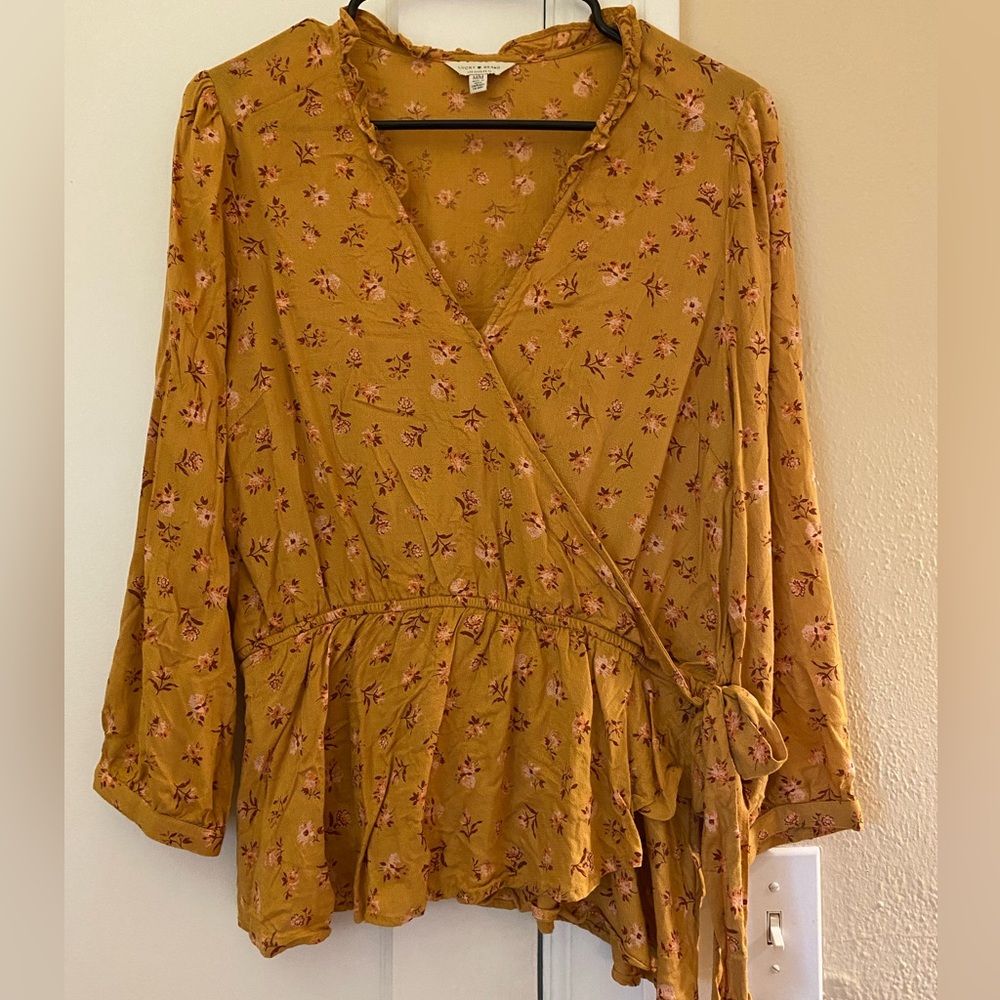 EUC Lucky Brand Wrap Style Blouse